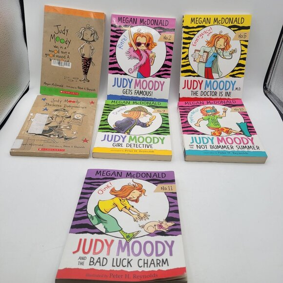 Judy Moody Lot of 7 Chapter Books for Girls by Megan McDonald - Picture 1 of 8